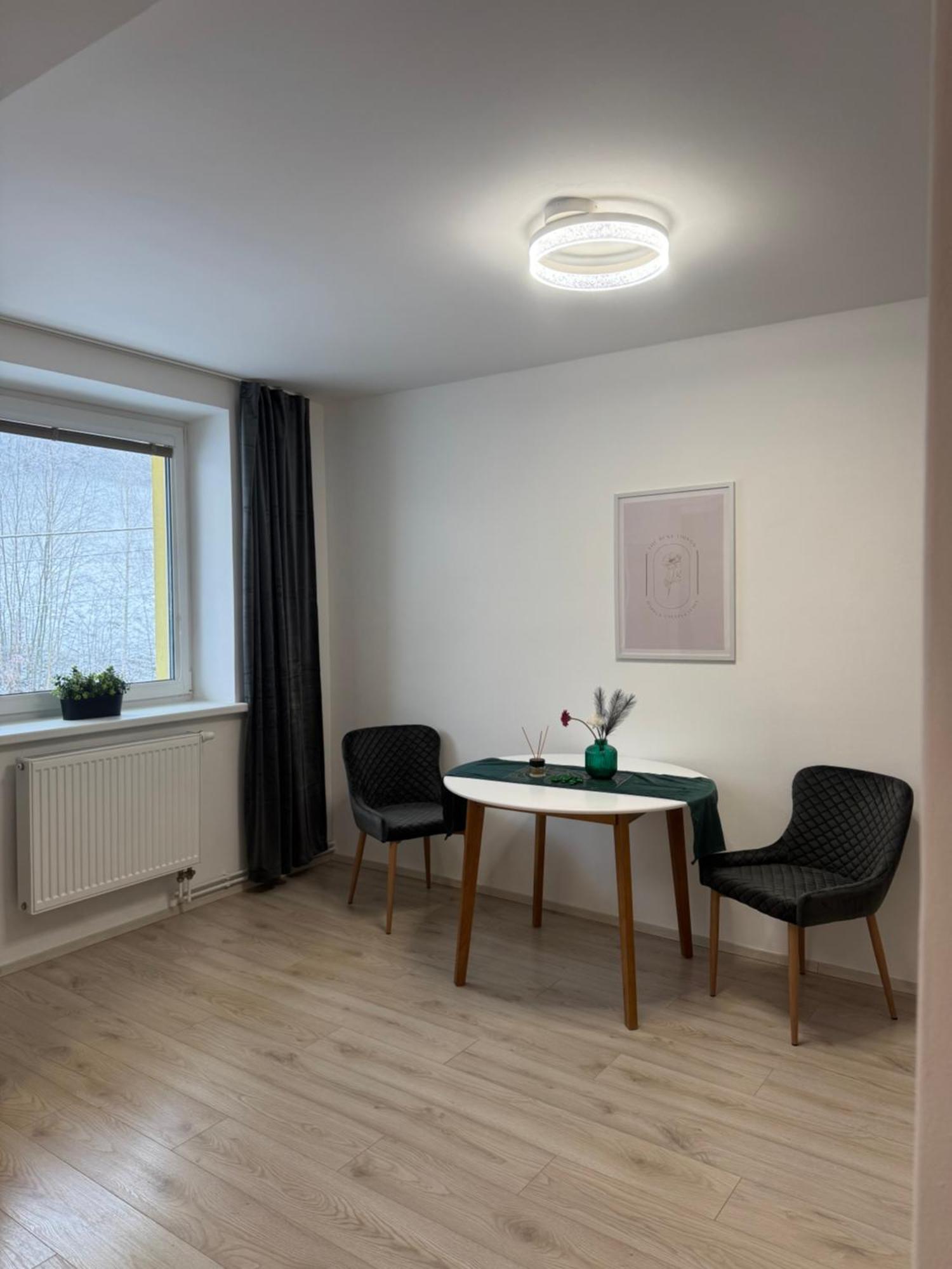 Black & White Apartments, Mytinka, Jesenik Ngoại thất bức ảnh